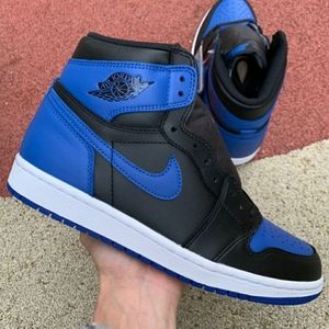 Jordan 1 Retro Royal Mens Sneakers